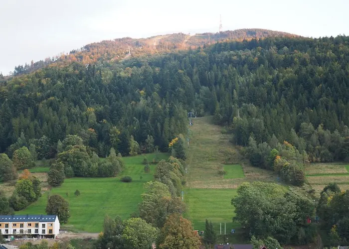 アパート Berg シュチルク